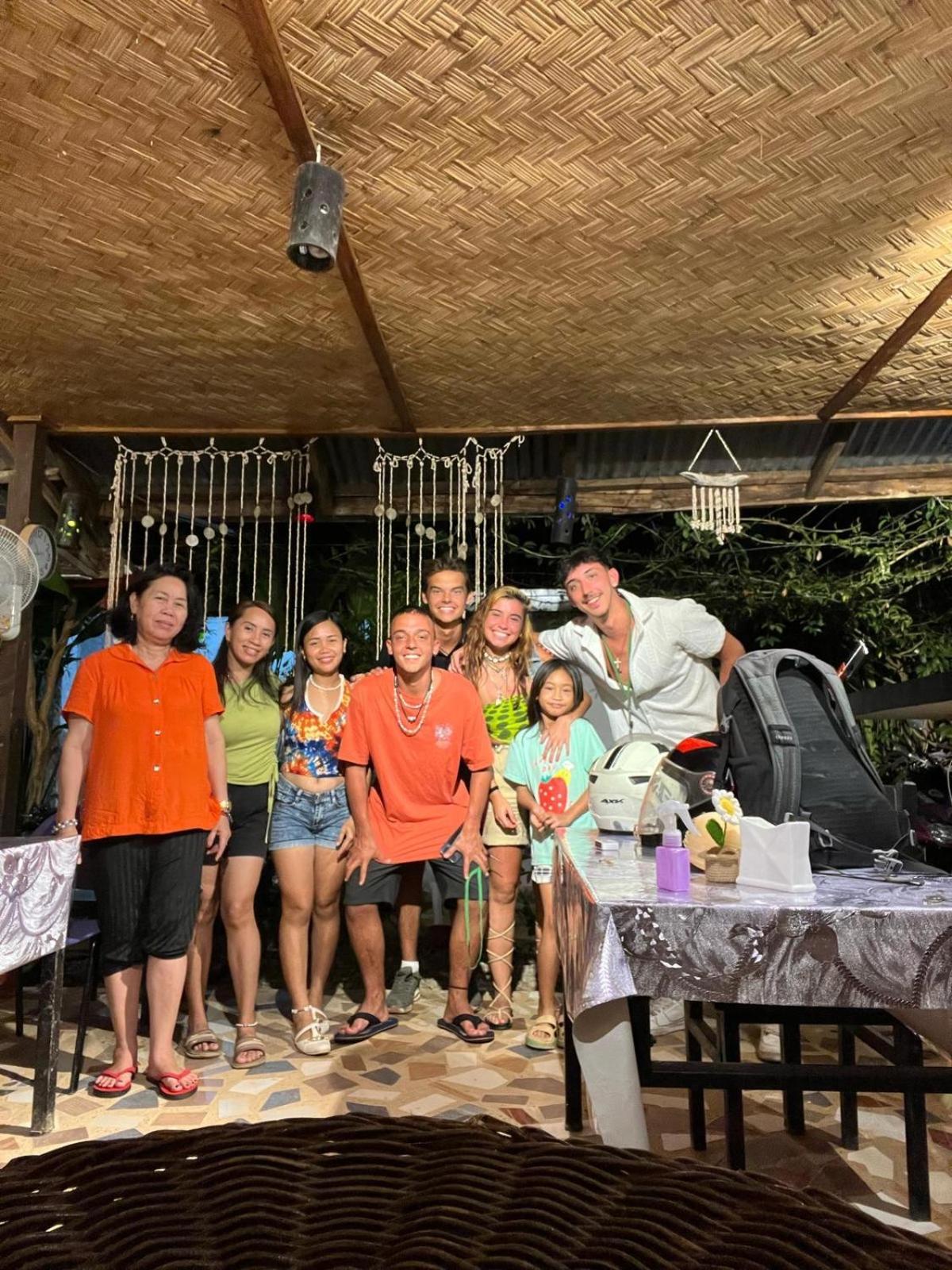 Paradiso Hostel El Nido Esterno foto